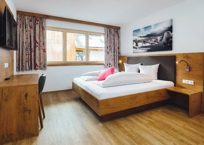 Simala * 瑟弗浩斯